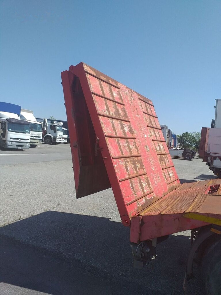 Volvo FL 10.320 - Truk flatbed: gambar 5 Volvo FL 10.320 - Truk flatbed: gambar 5