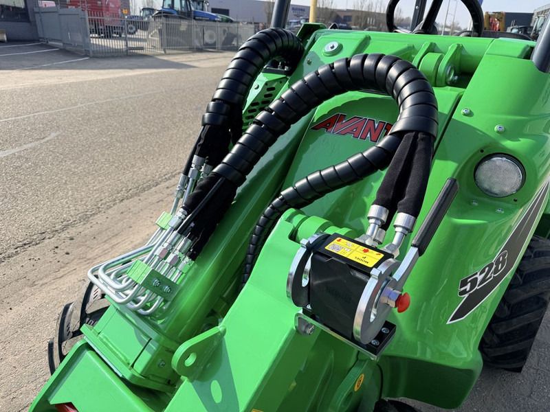 Wheel loader baru Avant 528 TDL: gambar 8