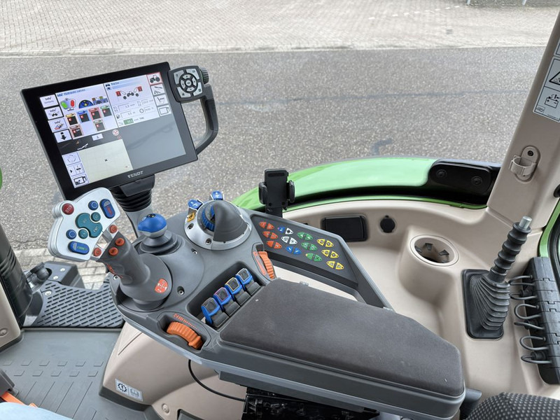 Fendt 720 S4 Vario Profi Plus - Traktor: gambar 5 Fendt 720 S4 Vario Profi Plus - Traktor: gambar 5