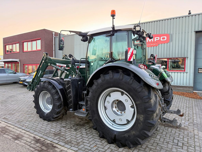 Fendt 720 Vario ProfiPlus + Cargo 5X85 - Traktor: gambar 2 Fendt 720 Vario ProfiPlus + Cargo 5X85 - Traktor: gambar 2