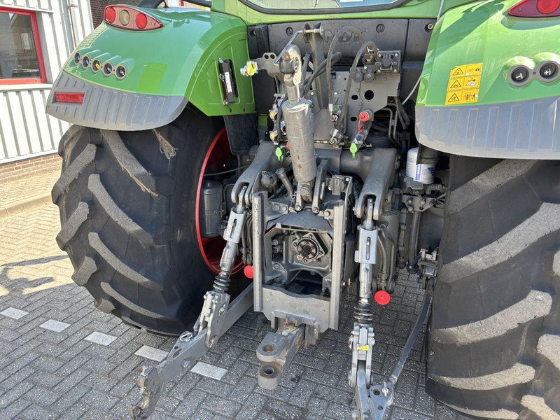 Traktor Fendt 724 S4 Profi Plus: gambar 10