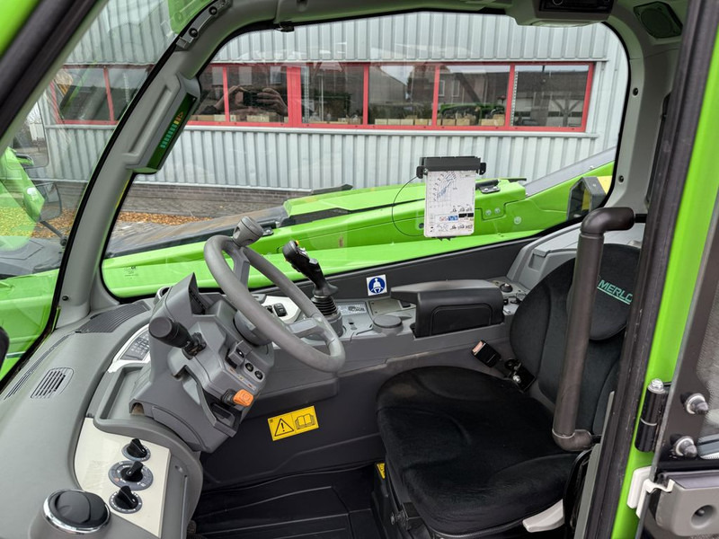 Merlo TF35.7-140 Telehandler - Telehandler: gambar 5 Merlo TF35.7-140 Telehandler - Telehandler: gambar 5