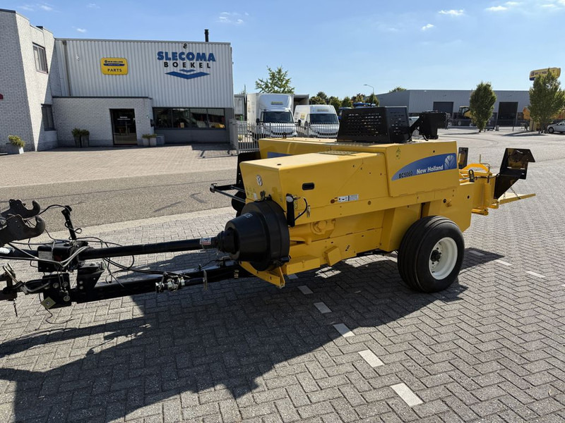 New Holland BC5060 Mini Balenpers - Baler persegi: gambar 1 New Holland BC5060 Mini Balenpers - Baler persegi: gambar 1
