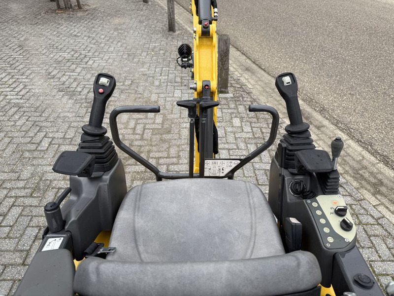 New Holland E14D Minigraver Nieuw (Overjarig) - Ekskavator mini: gambar 5 New Holland E14D Minigraver Nieuw (Overjarig) - Ekskavator mini: gambar 5