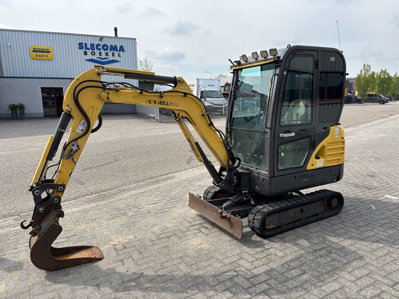 New Holland E18C Minigraver - Ekskavator mini: gambar 1 New Holland E18C Minigraver - Ekskavator mini: gambar 1