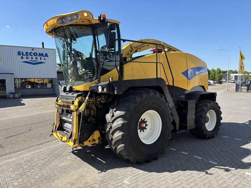 New Holland FR9050 - Pemanen hijauan: gambar 1 New Holland FR9050 - Pemanen hijauan: gambar 1