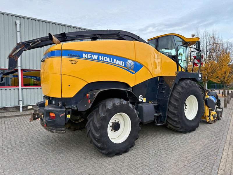 New Holland FR9050 - Pemanen hijauan: gambar 3 New Holland FR9050 - Pemanen hijauan: gambar 3
