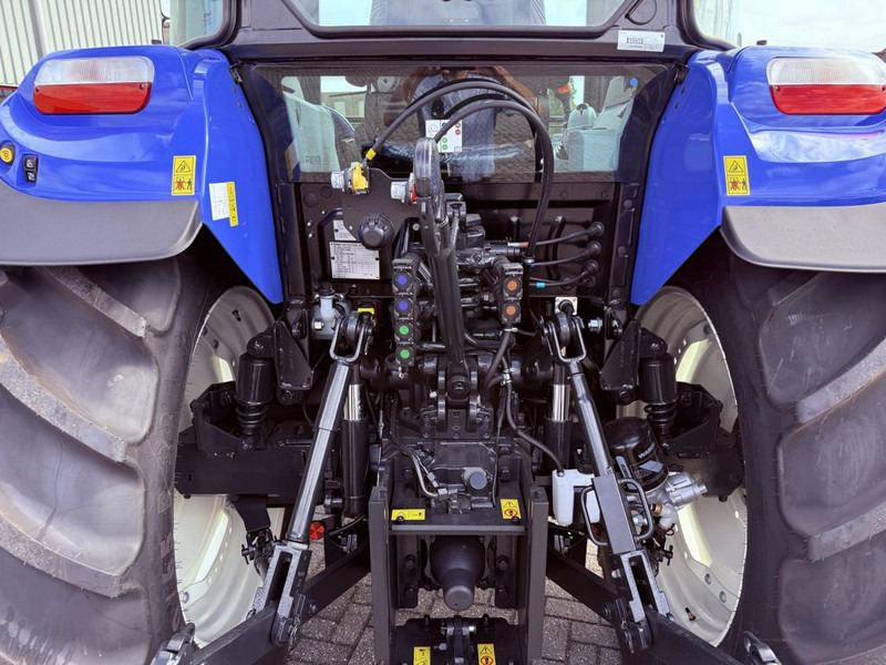 New Holland T5.120 Dual Command HILO - Traktor: gambar 4 New Holland T5.120 Dual Command HILO - Traktor: gambar 4