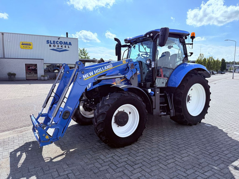New Holland T6.165 AC + TL750 Voorlader - Traktor: gambar 1 New Holland T6.165 AC + TL750 Voorlader - Traktor: gambar 1