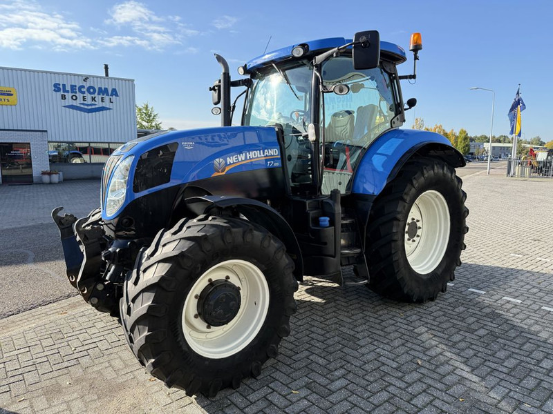 New Holland T7.185 Power Command - Traktor: gambar 1 New Holland T7.185 Power Command - Traktor: gambar 1