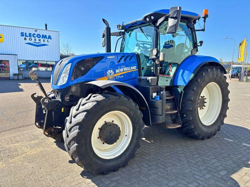 New Holland T7.245 Auto Command MY18 - Traktor: gambar 1 New Holland T7.245 Auto Command MY18 - Traktor: gambar 1