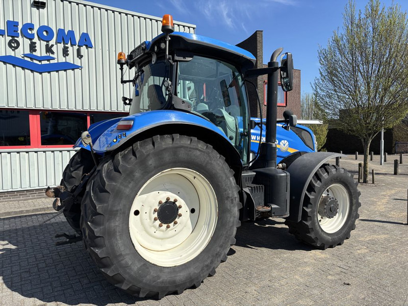 New Holland T7.245 Auto Command MY18 - Traktor: gambar 3 New Holland T7.245 Auto Command MY18 - Traktor: gambar 3