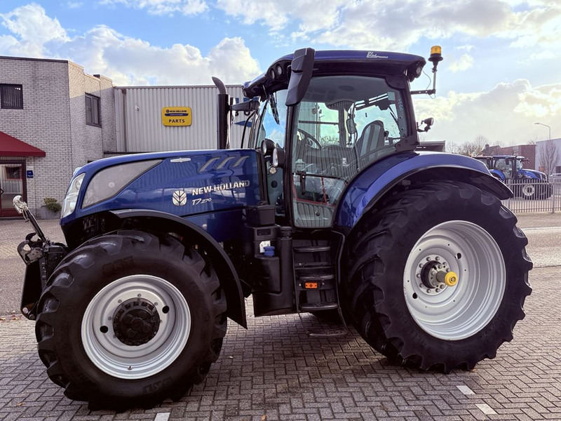 Traktor New Holland T7.270 AC Stage V Blue Power: gambar 7 Traktor New Holland T7.270 AC Stage V Blue Power: gambar 7