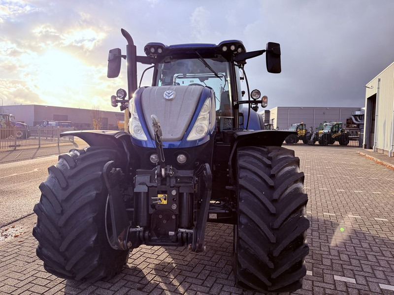 Traktor New Holland T7.270 AC Stage V Blue Power: gambar 12 Traktor New Holland T7.270 AC Stage V Blue Power: gambar 12