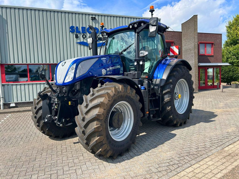 New Holland T7.300 AC New Gen Blue Power DEMO - Traktor: gambar 1 New Holland T7.300 AC New Gen Blue Power DEMO - Traktor: gambar 1