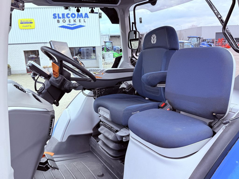 New Holland T7.315HD Auto Command + GPS - Traktor: gambar 5 New Holland T7.315HD Auto Command + GPS - Traktor: gambar 5