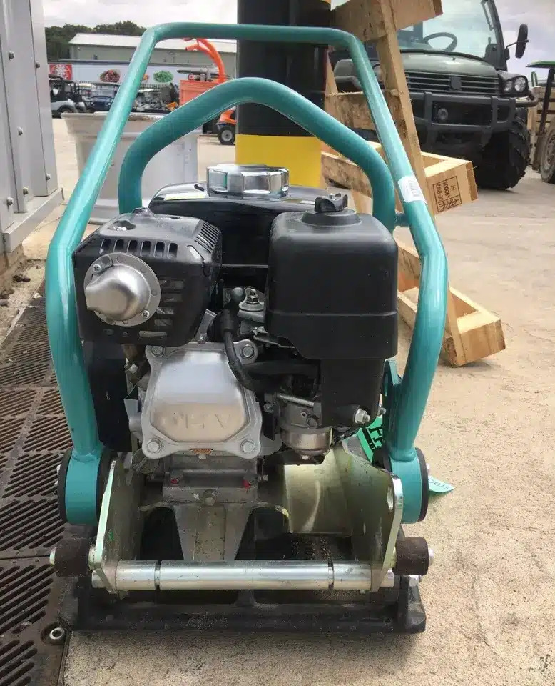 AMMANN APF12/40 - Pelat getar: gambar 3 AMMANN APF12/40 - Pelat getar: gambar 3