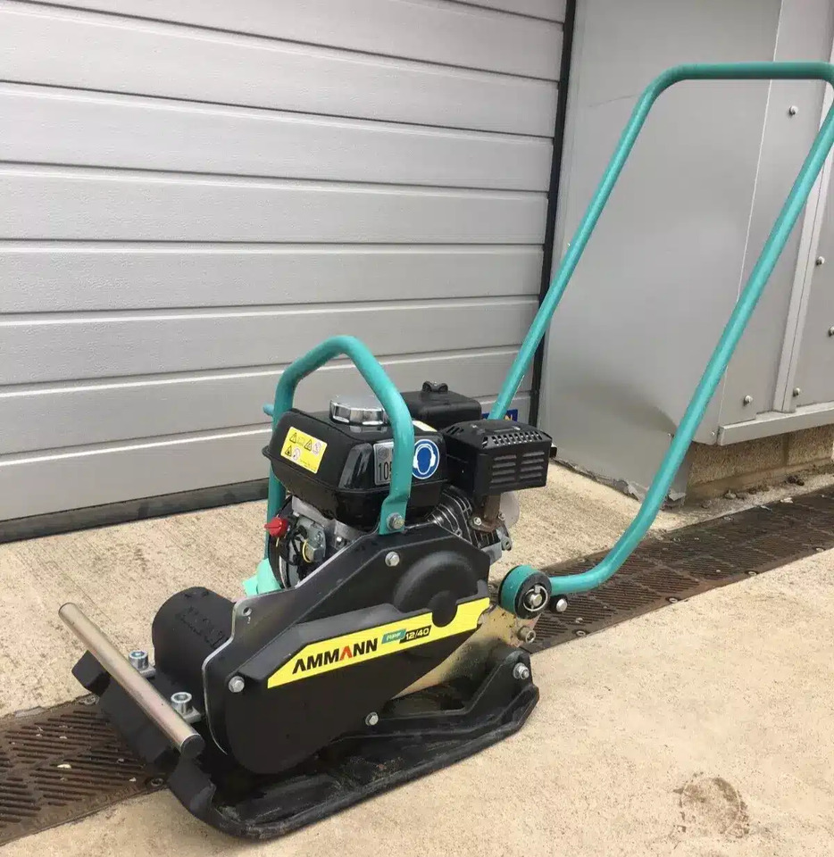 AMMANN APF12/40 - Pelat getar: gambar 1 AMMANN APF12/40 - Pelat getar: gambar 1