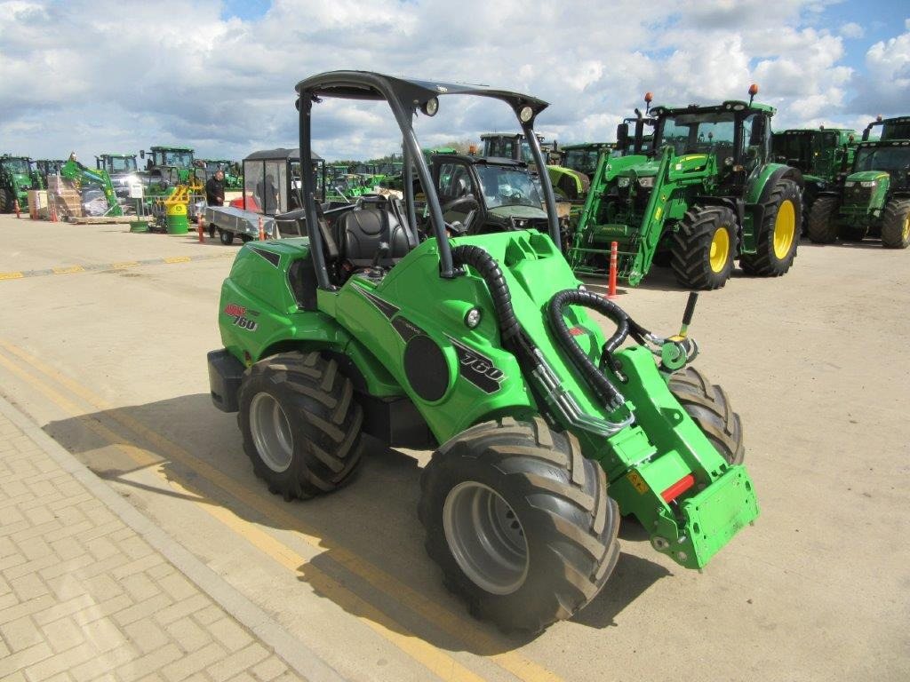Avant 760i - Pemuat ringkas: gambar 5 Avant 760i - Pemuat ringkas: gambar 5