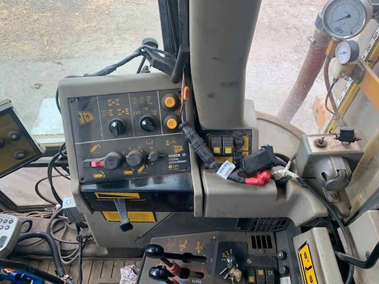JCB 1135 Fast and Knight 24MTR Demount Sprayer - Semprotan: gambar 2 JCB 1135 Fast and Knight 24MTR Demount Sprayer - Semprotan: gambar 2