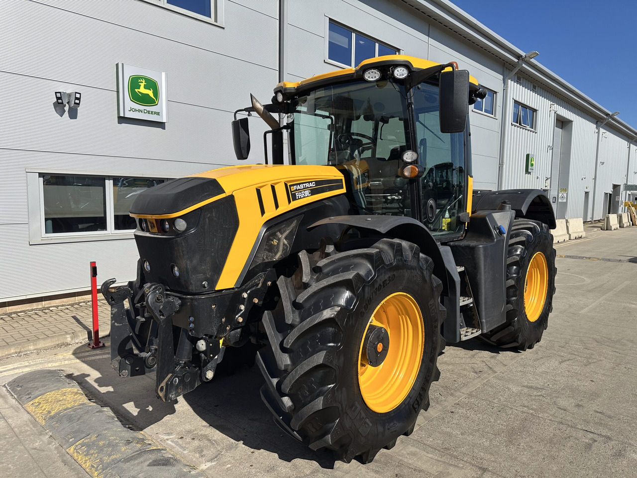 JCB Fastrac 4220 - Traktor: gambar 1 JCB Fastrac 4220 - Traktor: gambar 1