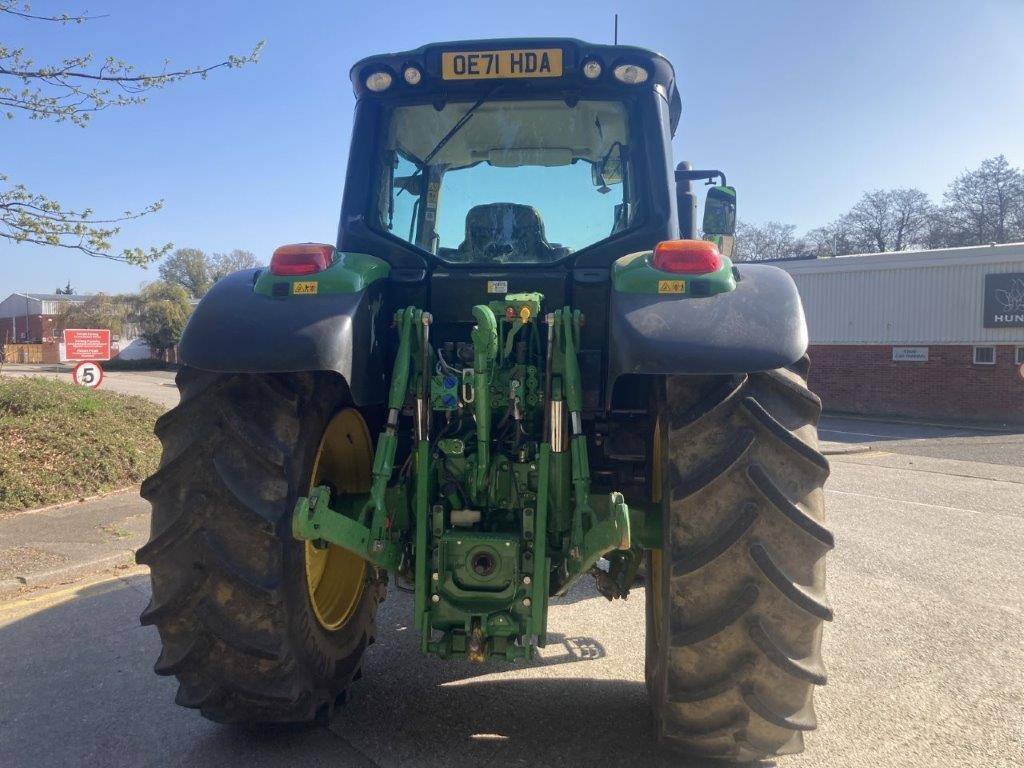 JOHN DEERE 6155M - Traktor: gambar 5 JOHN DEERE 6155M - Traktor: gambar 5