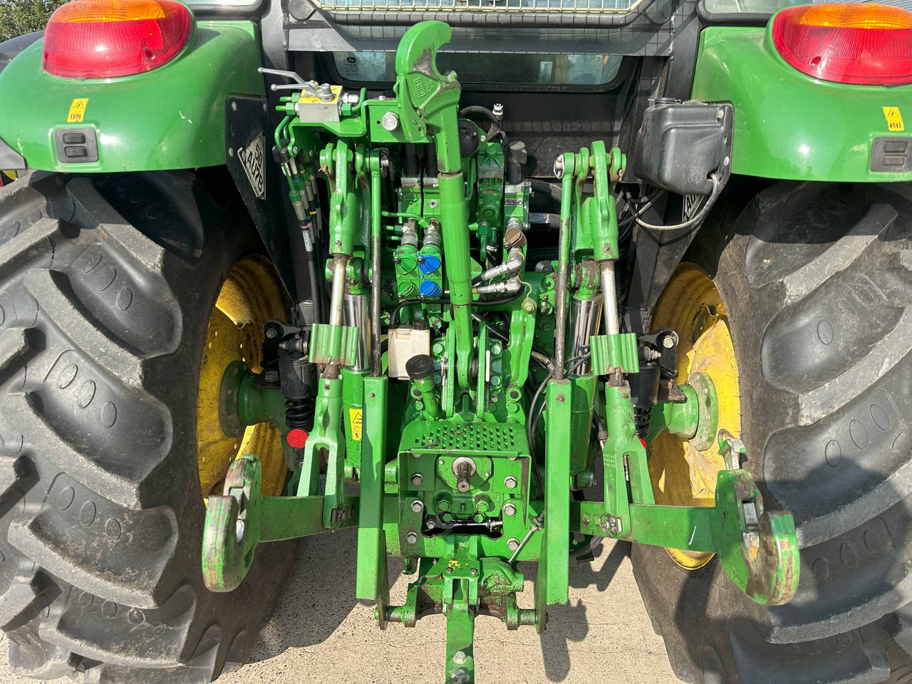 John Deere 5125R - Traktor: gambar 5 John Deere 5125R - Traktor: gambar 5