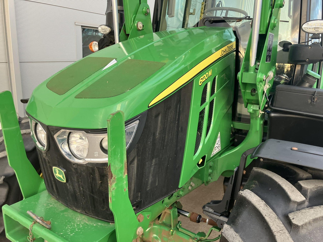 Traktor John Deere 6120M: gambar 9