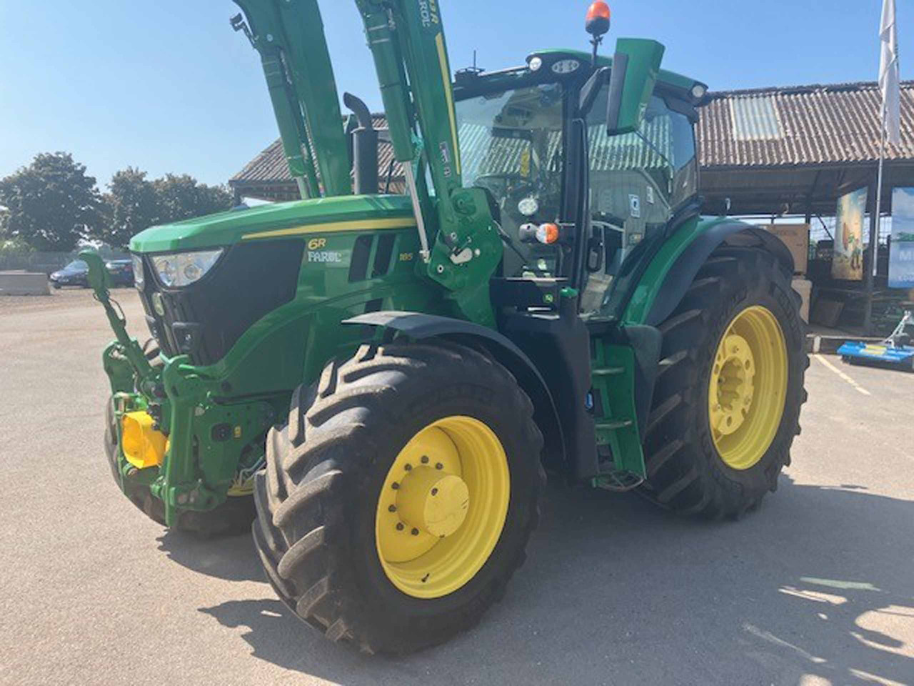 John Deere 6R 185 - Traktor: gambar 1 John Deere 6R 185 - Traktor: gambar 1