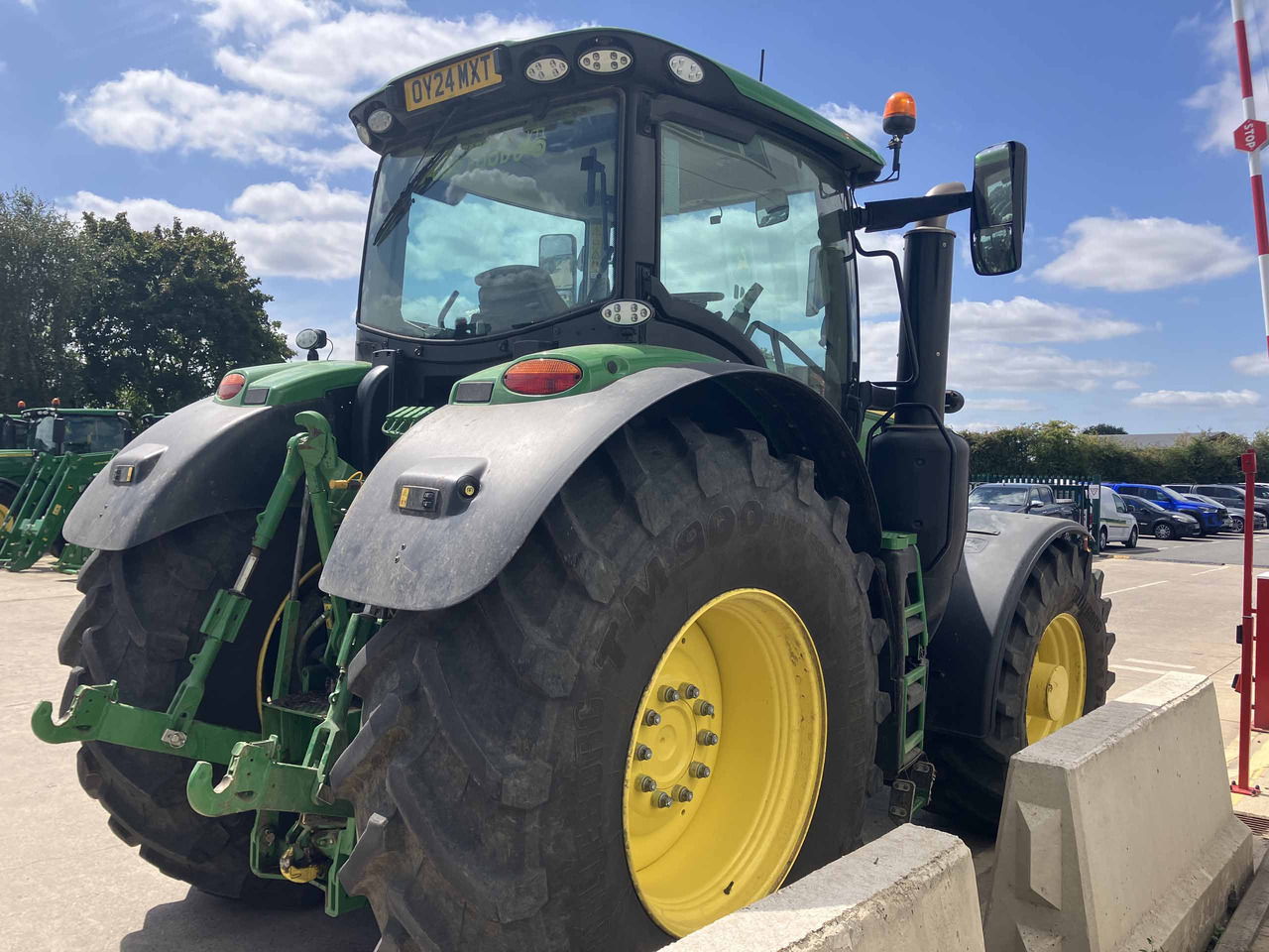 John Deere 6R 250 - Traktor: gambar 5 John Deere 6R 250 - Traktor: gambar 5