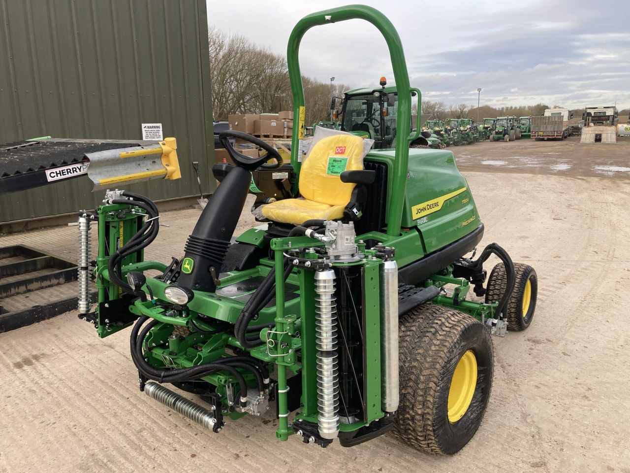 John Deere 7700A Fairway Mower - Mesin pemotong rumput: gambar 1 John Deere 7700A Fairway Mower - Mesin pemotong rumput: gambar 1