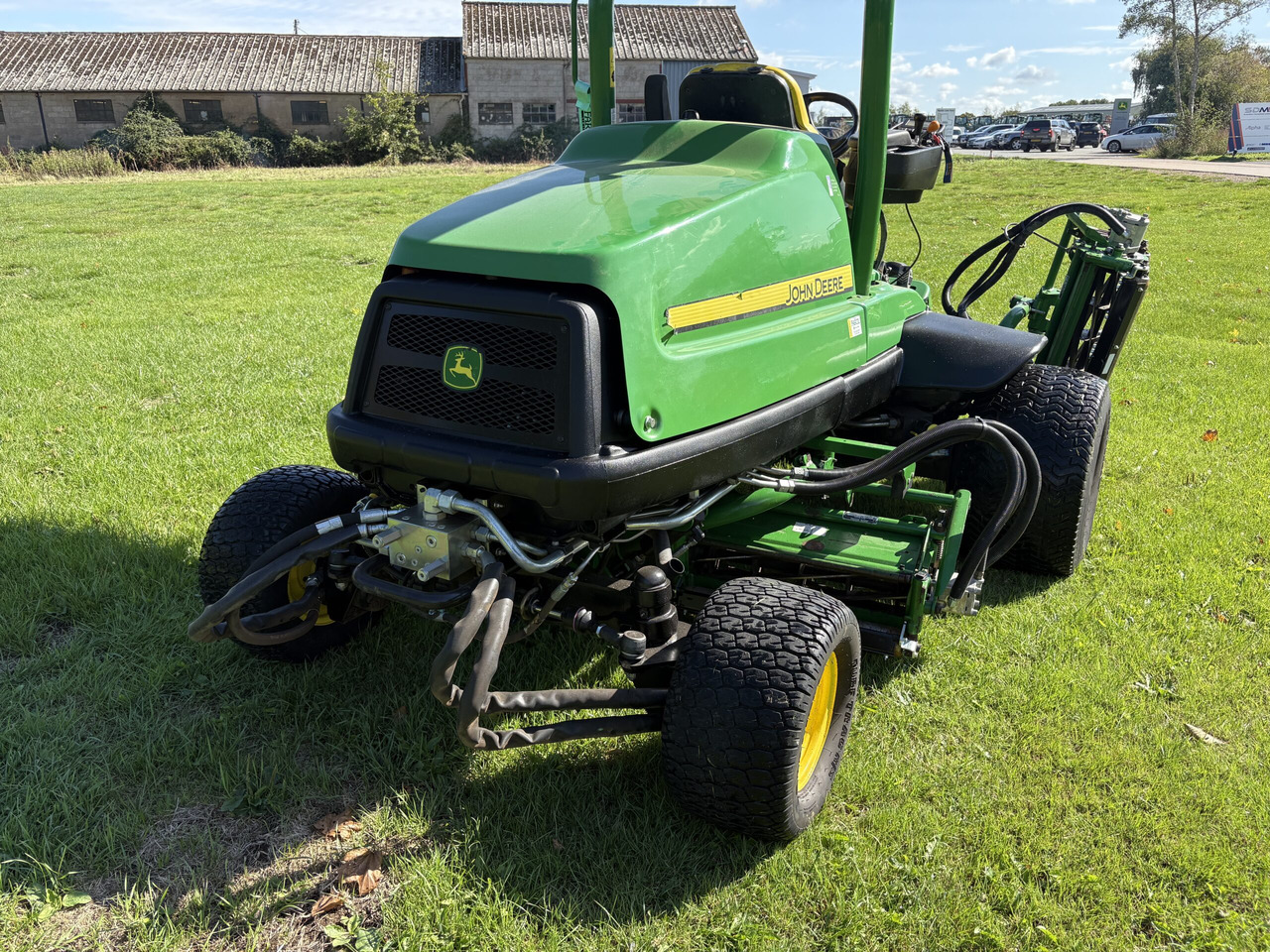 John Deere 7700A Fairway Mower - Mesin pemotong rumput: gambar 5 John Deere 7700A Fairway Mower - Mesin pemotong rumput: gambar 5