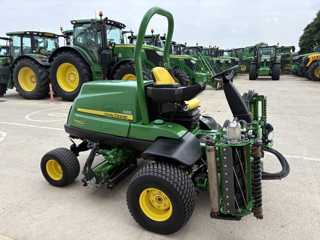John Deere 7700A Fairway Mower - Mesin pemotong rumput: gambar 3 John Deere 7700A Fairway Mower - Mesin pemotong rumput: gambar 3