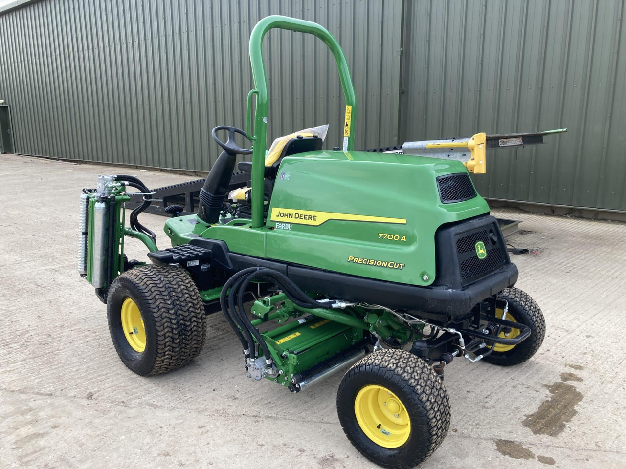 John Deere 7700A Fairway Mower - Mesin pemotong rumput: gambar 3 John Deere 7700A Fairway Mower - Mesin pemotong rumput: gambar 3