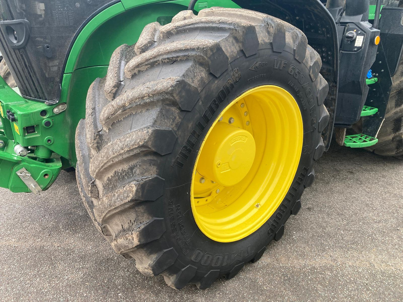 John Deere 7R 310 - Traktor: gambar 2 John Deere 7R 310 - Traktor: gambar 2