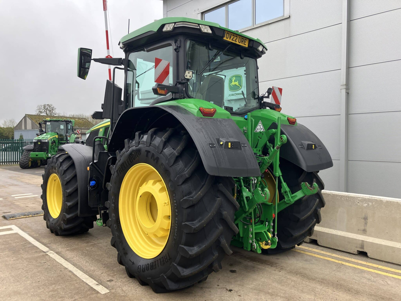 John Deere 7R 310 - Traktor: gambar 3 John Deere 7R 310 - Traktor: gambar 3