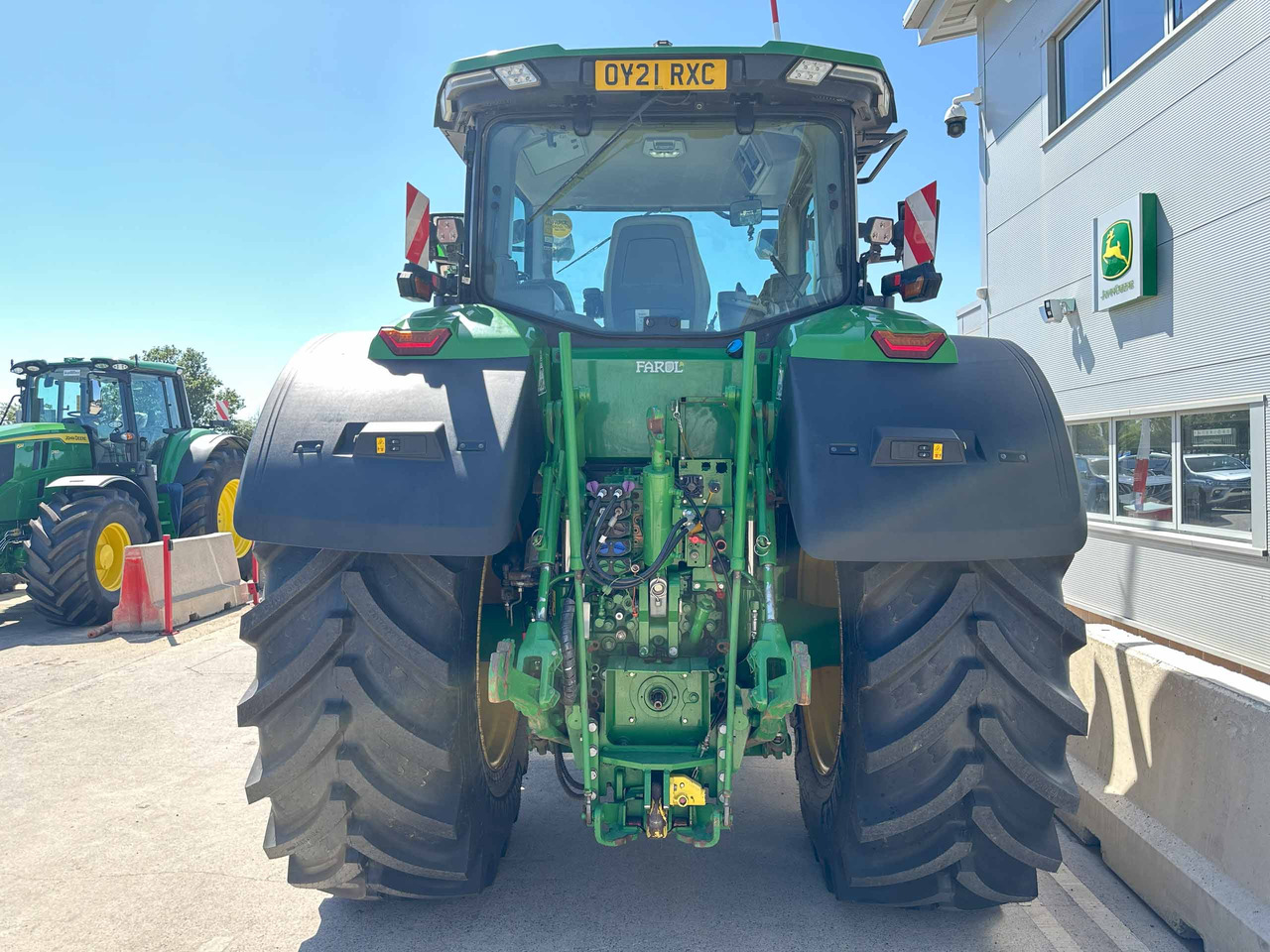 John Deere 7R 350 - Traktor: gambar 5 John Deere 7R 350 - Traktor: gambar 5