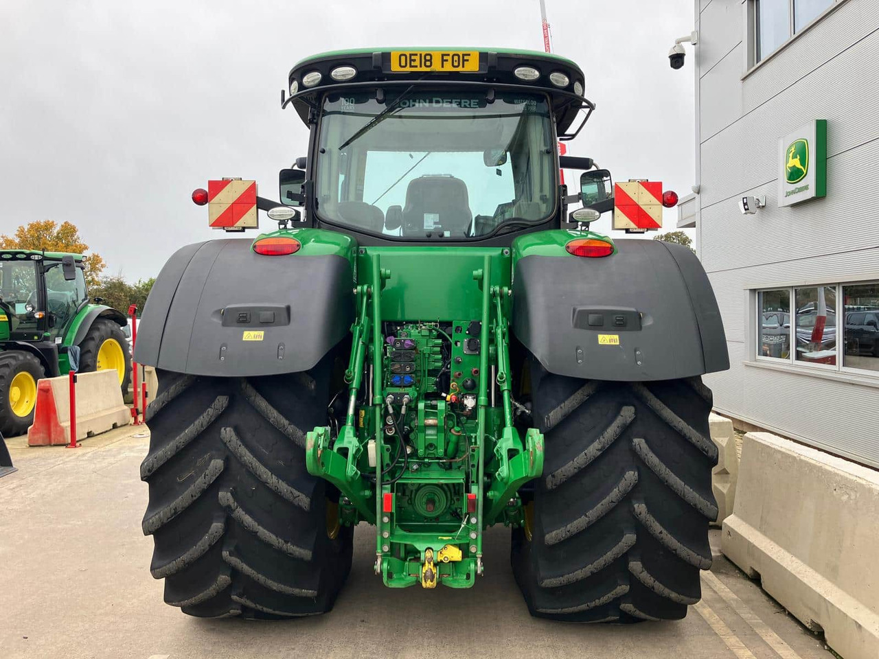 John Deere 8400R - Traktor: gambar 4 John Deere 8400R - Traktor: gambar 4