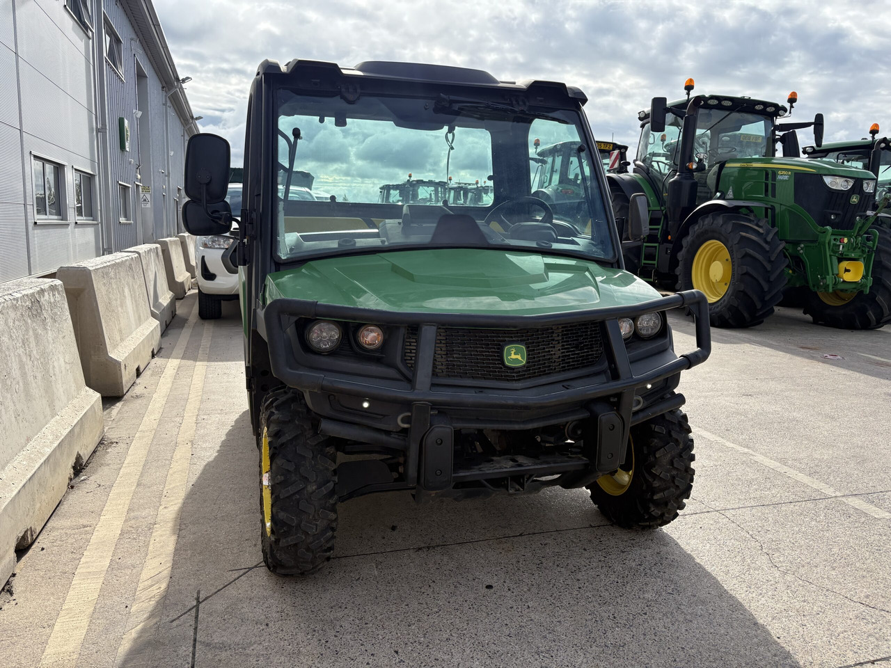 John Deere XUV865M Gator - ATV: gambar 3 John Deere XUV865M Gator - ATV: gambar 3