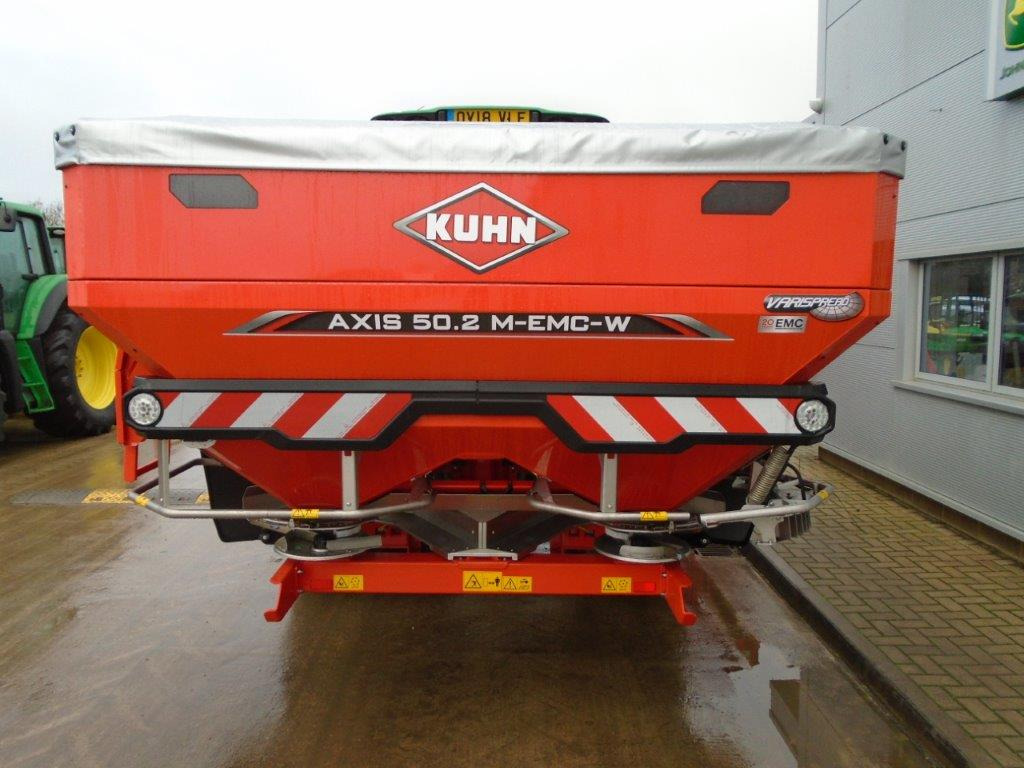 Kuhn Axis 50.2 M EMC W ISO PRO - Penyebar pupuk: gambar 2 Kuhn Axis 50.2 M EMC W ISO PRO - Penyebar pupuk: gambar 2