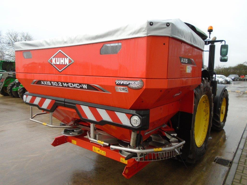 Kuhn Axis 50.2 M EMC W ISO PRO - Penyebar pupuk: gambar 3 Kuhn Axis 50.2 M EMC W ISO PRO - Penyebar pupuk: gambar 3