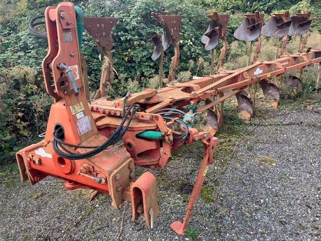 Kverneland LB100 Plough - Mesin pengolahan tanah: gambar 3 Kverneland LB100 Plough - Mesin pengolahan tanah: gambar 3