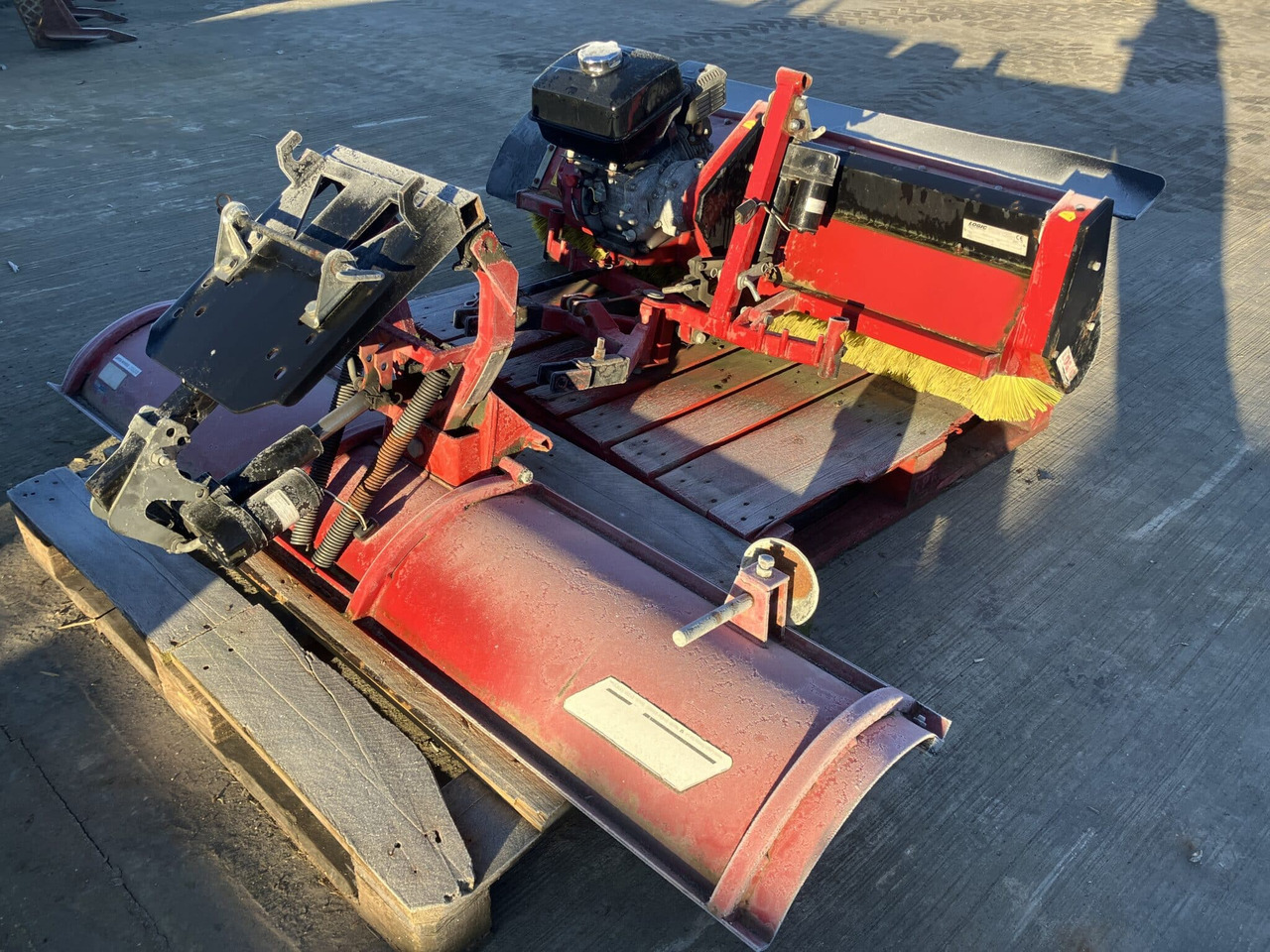 Snow Plough - Lampiran: gambar 4 Snow Plough - Lampiran: gambar 4