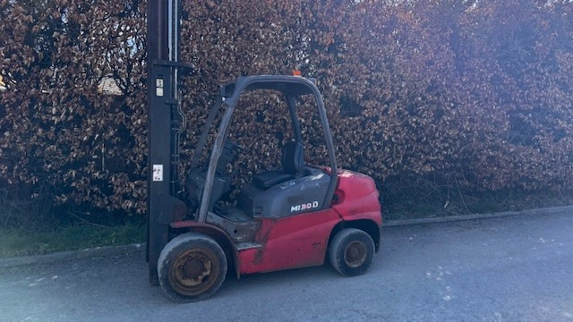 MANITOU MI30D - Forklift diesel: gambar 1 MANITOU MI30D - Forklift diesel: gambar 1