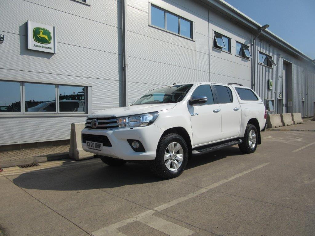TOYOTA HILUX ICON D-4D 4WD DOUBLE CAB - Truk pikap: gambar 1 TOYOTA HILUX ICON D-4D 4WD DOUBLE CAB - Truk pikap: gambar 1