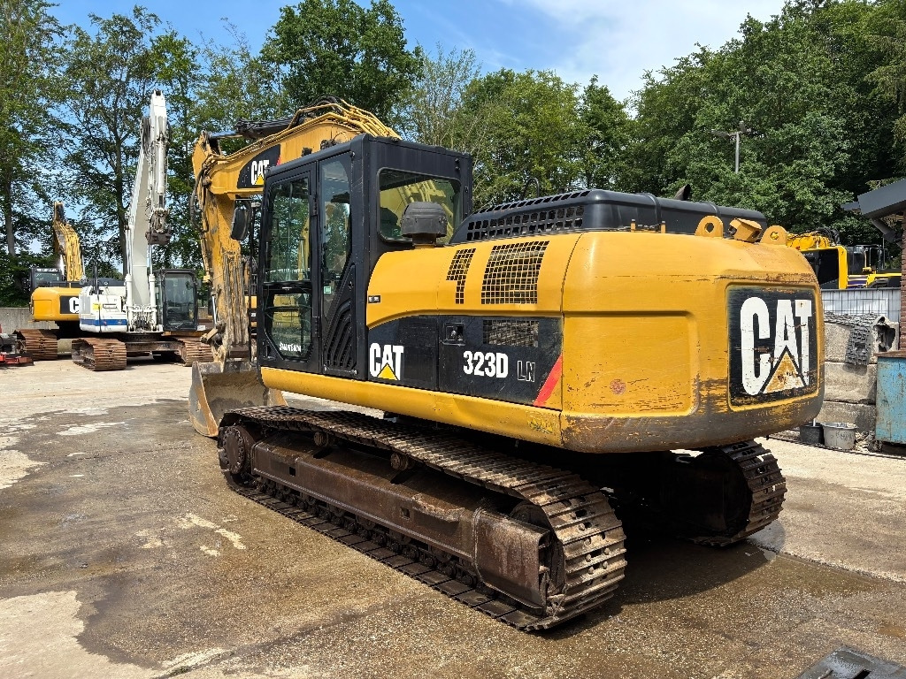 CAT 323 D LN - Ekskavator perayap: gambar 3 CAT 323 D LN - Ekskavator perayap: gambar 3