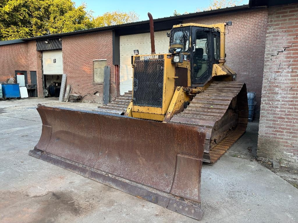 CAT D 6 M LGP  - Bulldozer: gambar 1 CAT D 6 M LGP  - Bulldozer: gambar 1