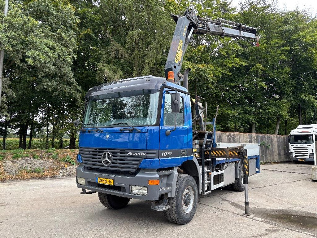 Mercedes-Benz Actros 1831/ 4x4 / Palfinger PK19000 Crane - Truk derek: gambar 5 Mercedes-Benz Actros 1831/ 4x4 / Palfinger PK19000 Crane - Truk derek: gambar 5