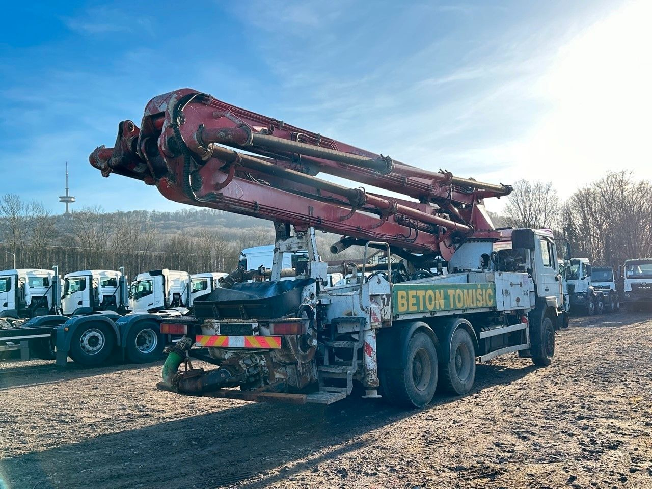 MAN FE 310 6X4 Cifa 36m Betonpumpe - Truk pompa beton: gambar 4 MAN FE 310 6X4 Cifa 36m Betonpumpe - Truk pompa beton: gambar 4