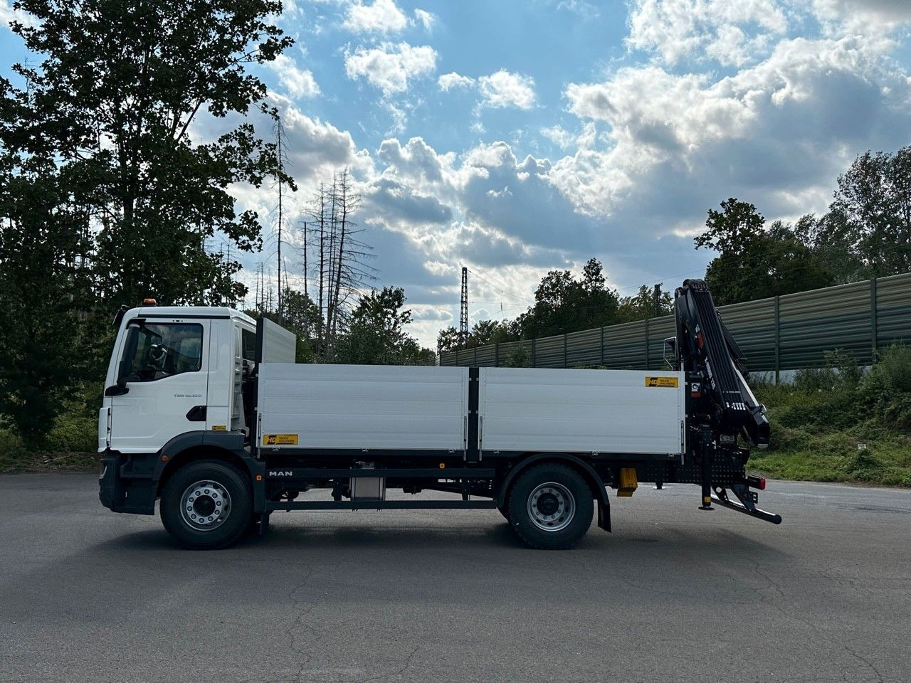 MAN TGM 18.320 4x2 Euro6e Kran Hiab - Truk derek: gambar 3 MAN TGM 18.320 4x2 Euro6e Kran Hiab - Truk derek: gambar 3